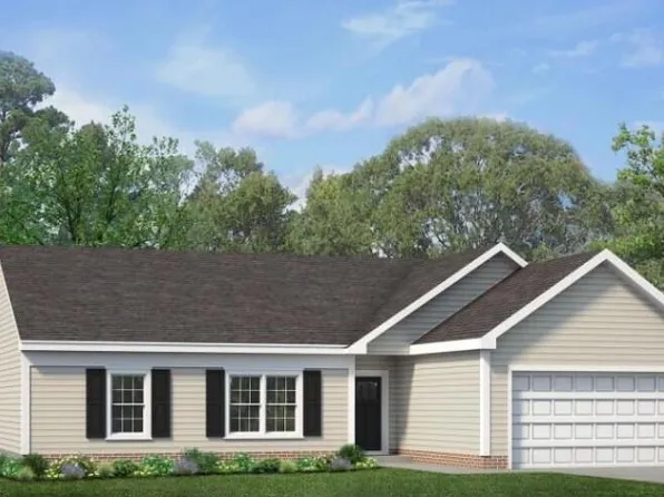 109 Yadkin Dr, Shawboro, NC 27973