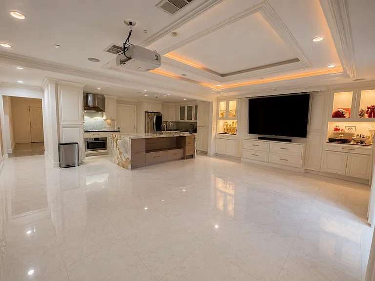 600 Jupiter Ct — Photo 6