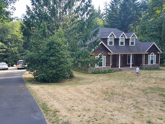 3rd image of 8529 44th Ave NW