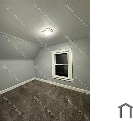 2 bed, $750 — Photo 2