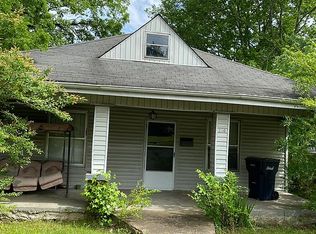 210 E Charles St, Batesville, AR 72501