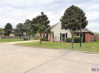 40029 Drake Ct, Gonzales, LA 70737