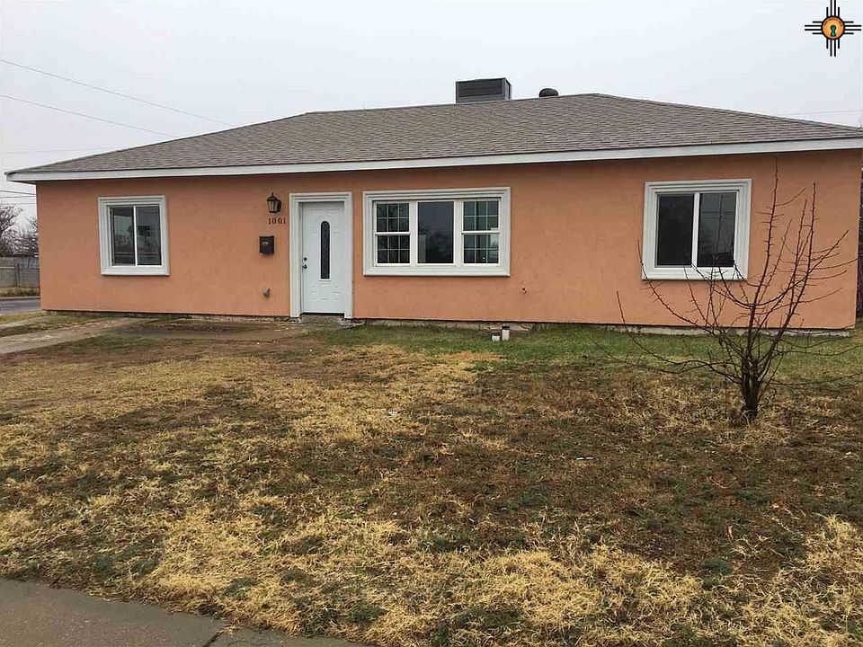 1st image of 1001 W Berry Dr