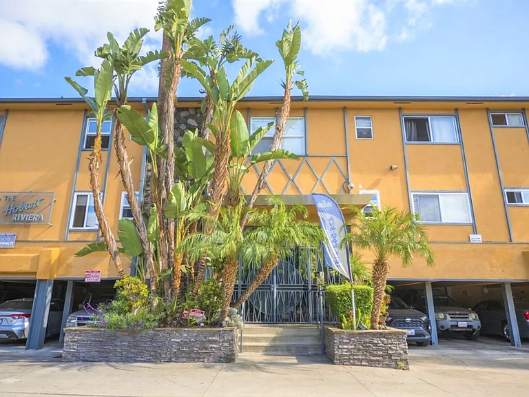 334 S. Hobart Blvd — Photo 33