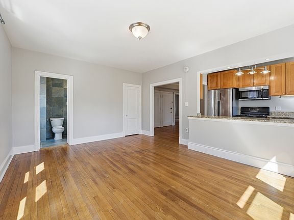 4th image of 1954 Columbia Rd NW APT 411
