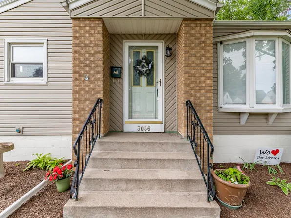 3036 165th St, Hammond, IN 46323