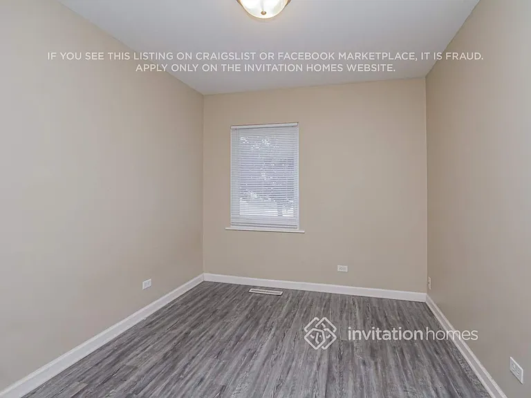 337 E Fullerton Ave — Photo 9