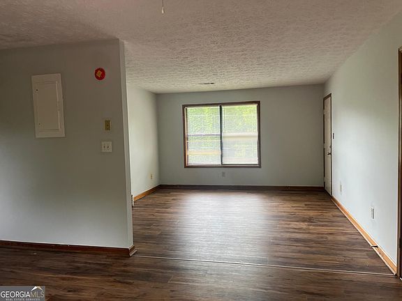 5th image of 59 Sloan St APT D