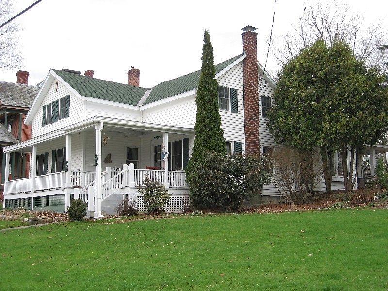 1st image of 116 Sisco St