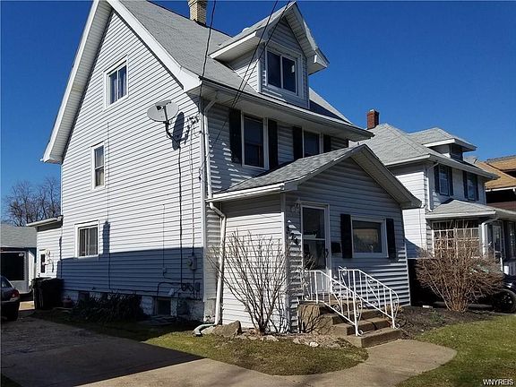 3rd image of 374 Miller St