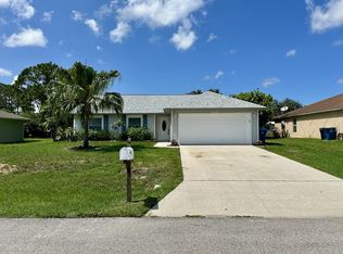1711 Valcourt St NW, Palm Bay, FL 32907