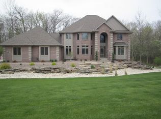 1899 Cottontail Dr, Oshkosh, WI 54904