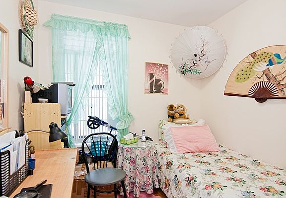 3rd image of 601 W 138th St Frnt 2