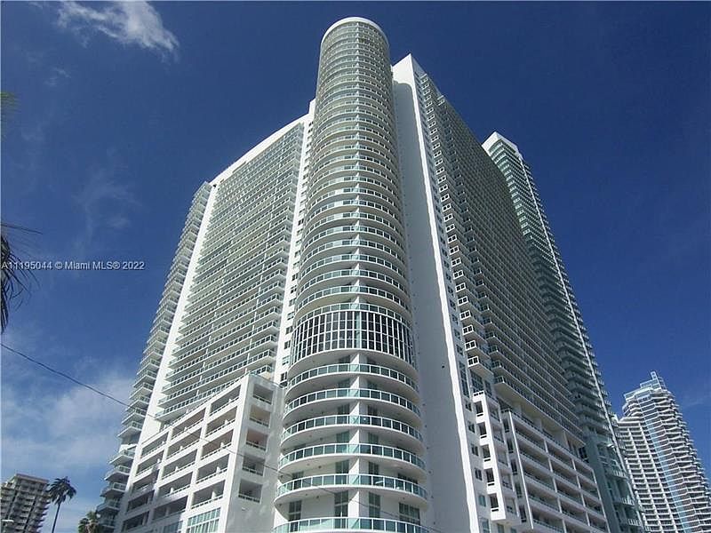 1st image of 1800 N Bayshore Dr APT 1704