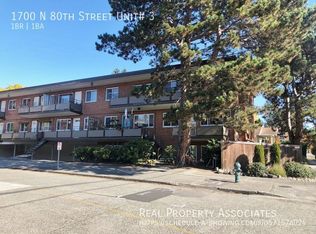 1700 N 80th St #3, Seattle, WA 98103