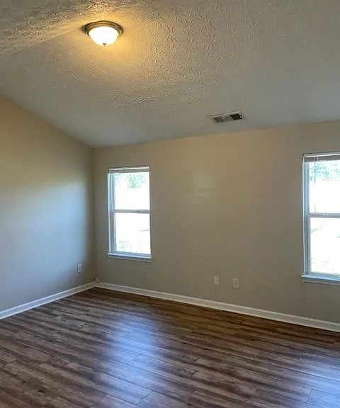 9490 Lakeview Rd — Photo 19