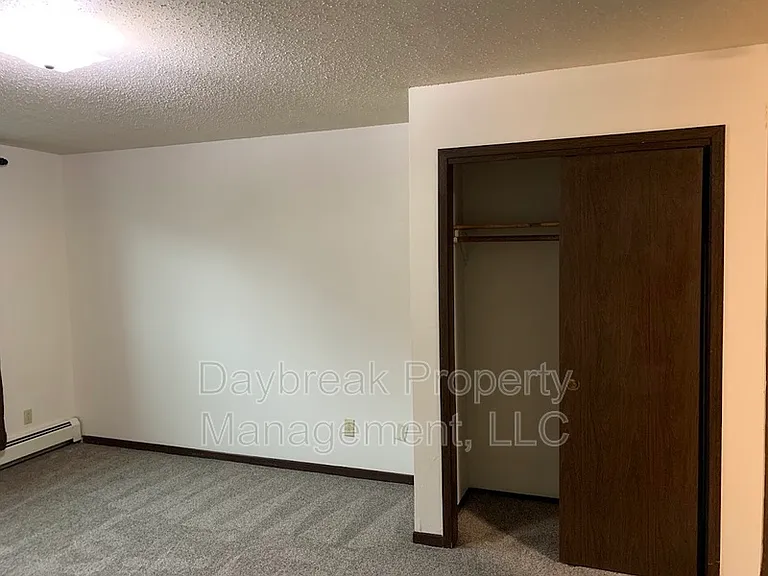 3024 9 1/2 St N #104 — Photo 4