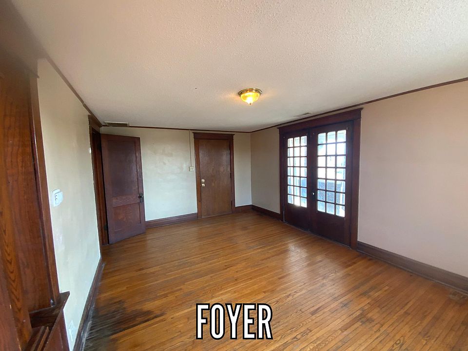 302 N Walnut St Danville IL Zillow