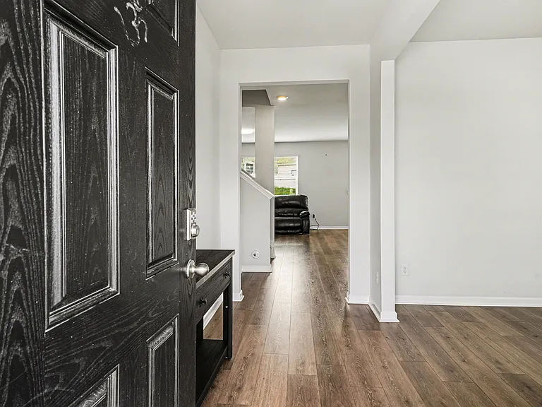 709 Pintail Pointe — Photo 4
