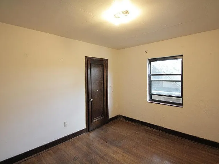 7915 Saint Lawrence Ave #1 — Photo 7