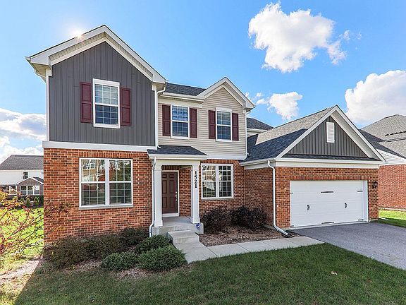 2nd image of 1521 Balsam Ln