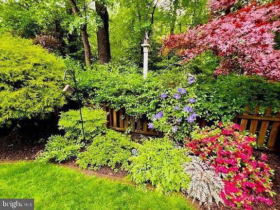 2nd image of 5818 New England Woods Dr