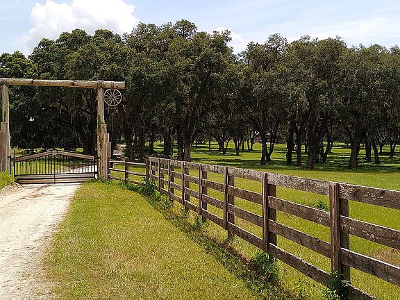 Front main gate auto 