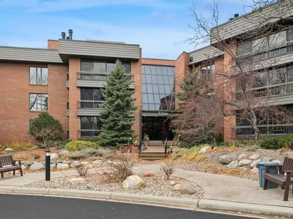 7250 Lewis Ridge Pkwy APT 206, Edina, MN 55439