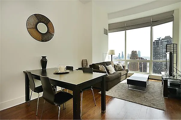 Rented by KG Properties | media 16