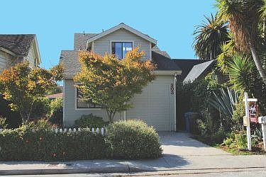 1st image of 303 Wilkes Cir