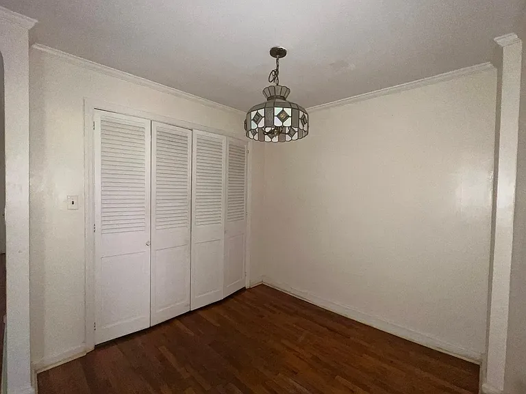 736 E 94th St #1 — Photo 10