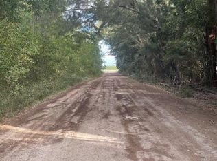 940 Ridge Rd, Cape Coral, FL 33991