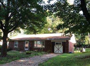 8331 Hawkesbury Dr, Saint Louis, MO