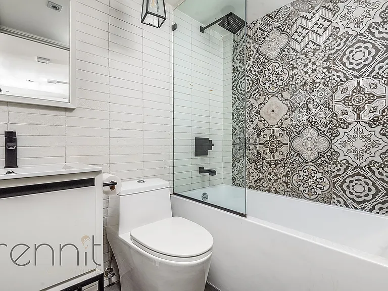 295 Montgomery St #1F — Photo 10
