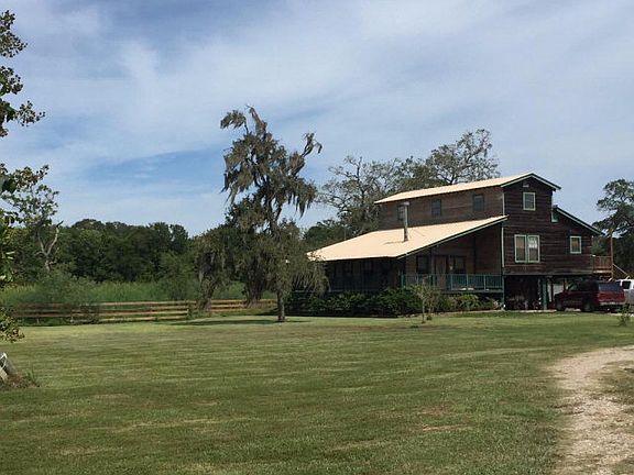 2nd image of 2557 County Road 244