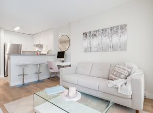 1295 Richards St #1103, Vancouver, BC V6B 1B7