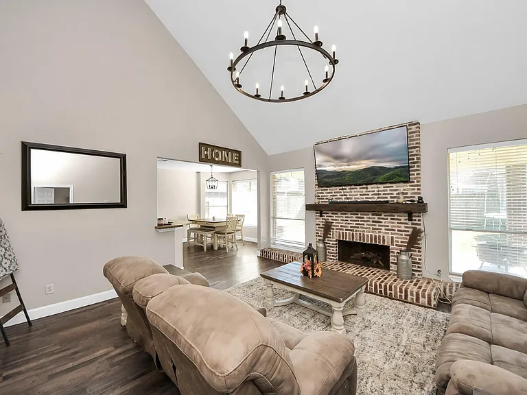 10514 Ravens Way — Photo 11