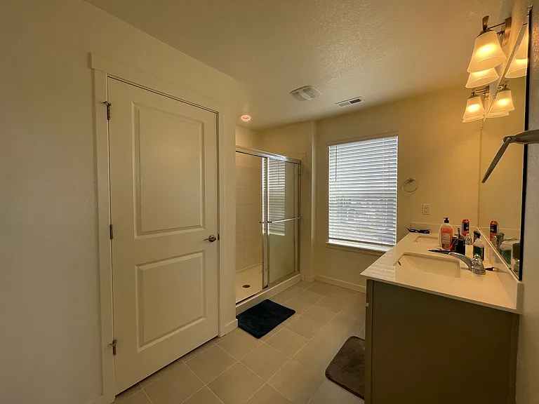 2224 Rosette Ln — Photo 16