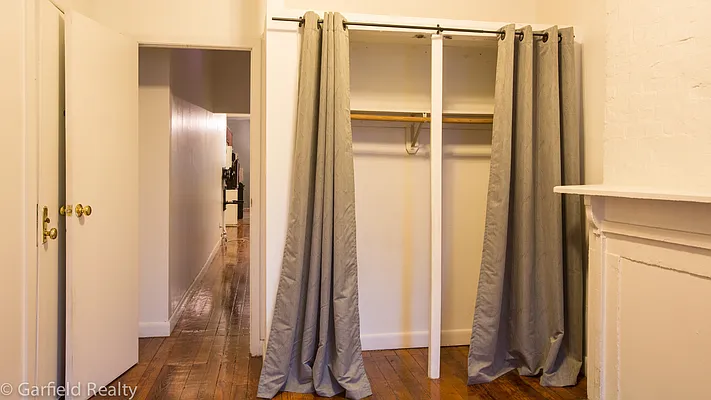 Rented by Garfield Realty  | media 25