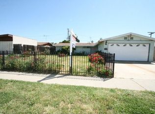 3240 E Poppy St, Long Beach, CA 90805