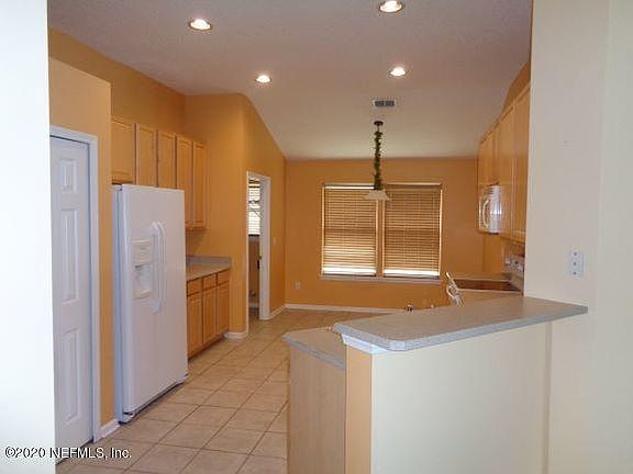 2nd image of 3043 Whispering Willow Way