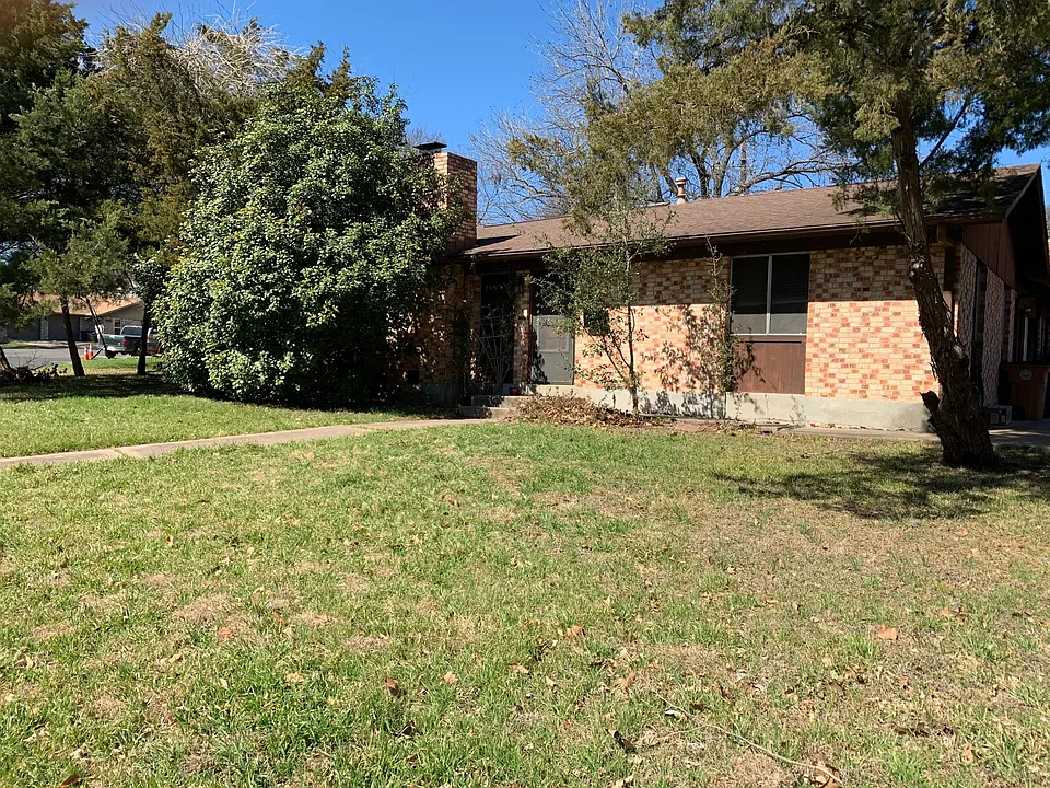 3520 Southridge Dr