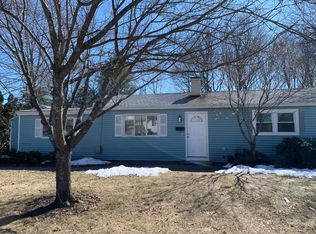 11 Dorothy Ave, Bellingham, MA 02019