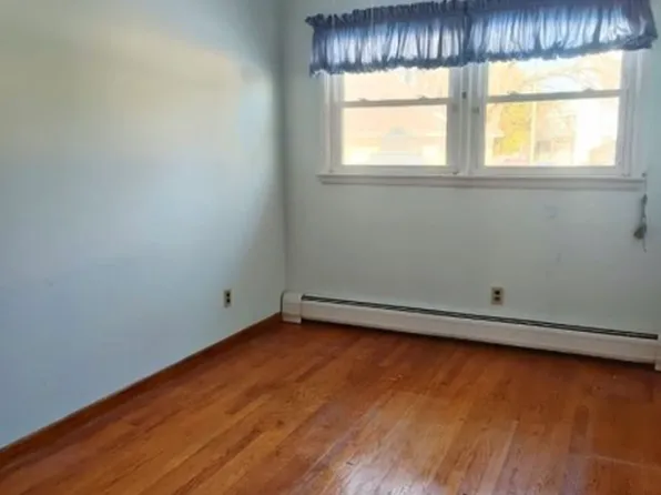 158 Pierre Ave, Garfield, NJ 07026