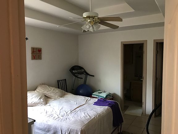 1st bedroom