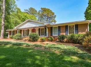 5865 Greenbrier Rd, Sandy Springs, GA 30328