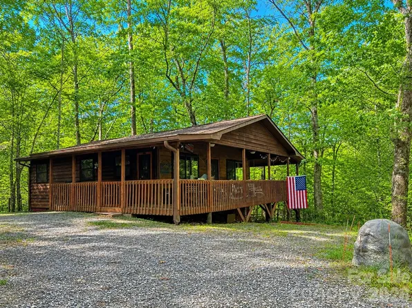 218 Tuskeegee Acres, Robbinsville, NC 28771