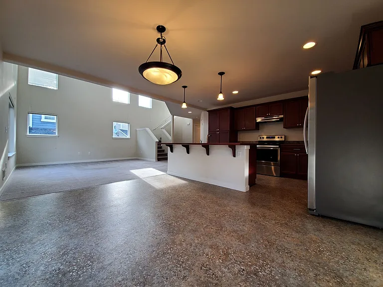2518 193rd St SW — Photo 12