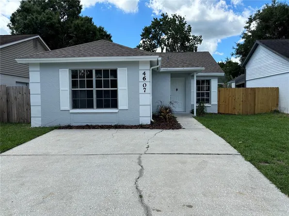 4607 Eastwind Dr, Plant City, FL 33566