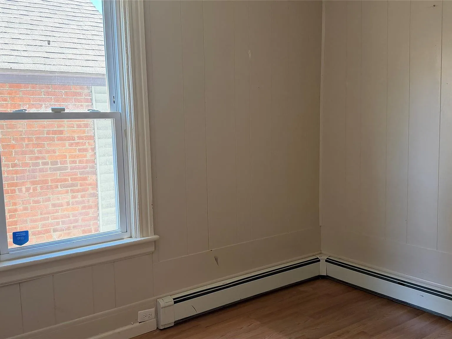 2 bed, 1.0 bath, 1200 sqft, $1,900 — Photo 3